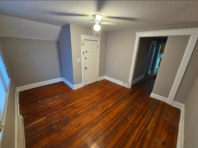 Building Photo - 5312 Gwynn Oak Ave