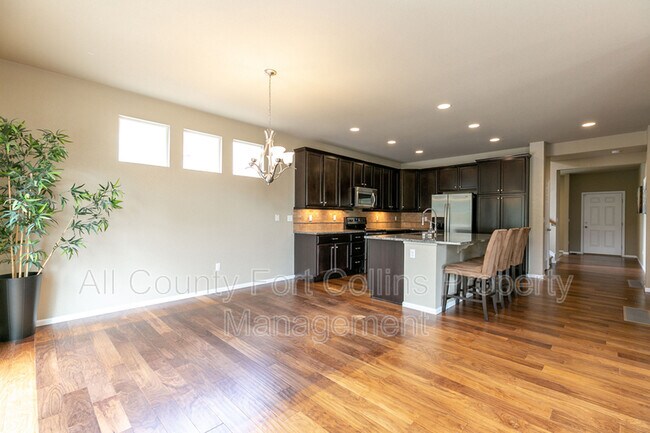 Building Photo - 3608 Voyager Ln