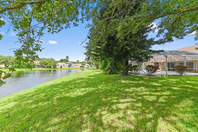 Building Photo - 6740 Brookhurst Cir