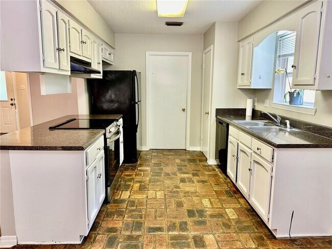 Building Photo - 5628 Kalisa Ct