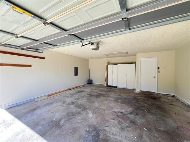 Building Photo - 2312 Blue Cypress Dr