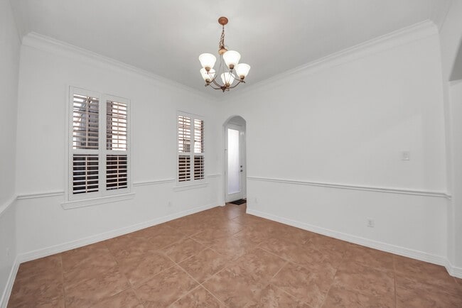 Building Photo - 1510 Olive Park