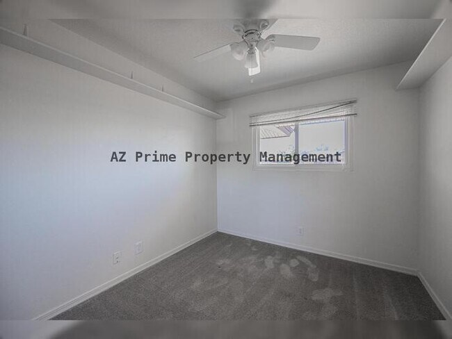 Building Photo - 428 E Fremont Dr