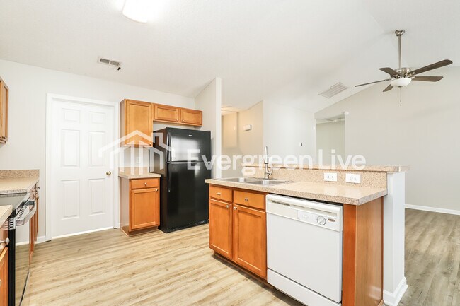 Building Photo - 3509 Hirank Ct