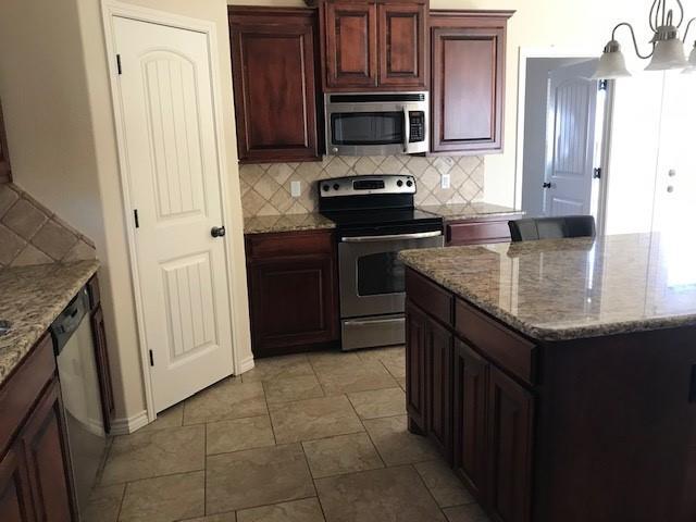 Building Photo - 618 Swift Water Dr