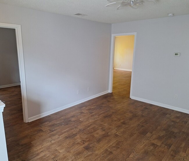 Building Photo - Wonderful Four Bedroom Home Located in Nor...