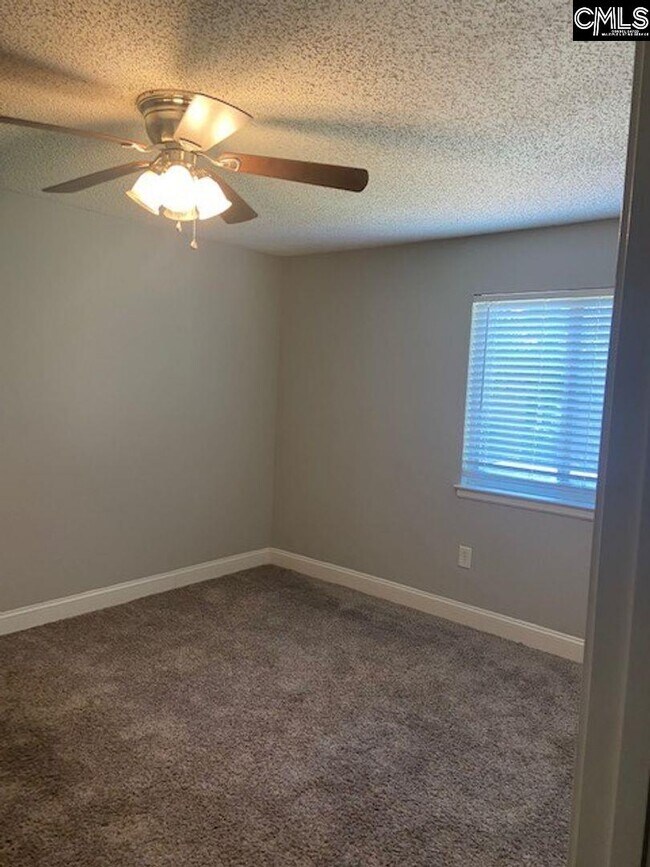 Building Photo - 6530 Davidson Rd