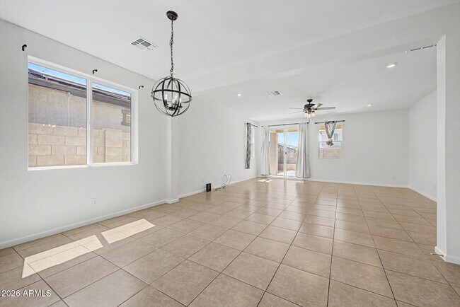 Building Photo - 17865 W Daley Ln