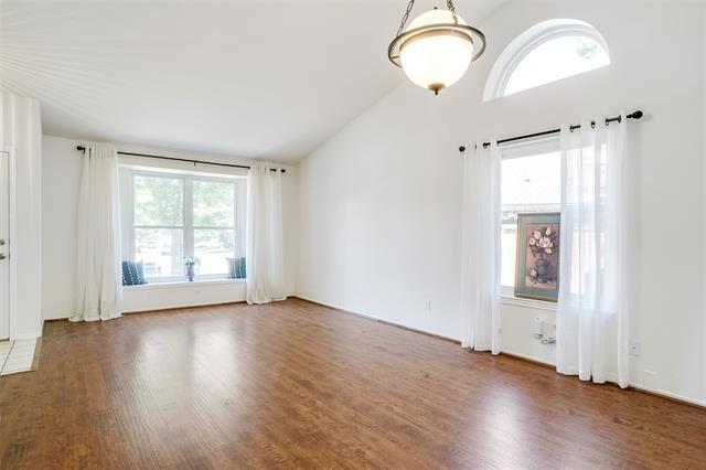 Building Photo - 1602 Stoneway Dr
