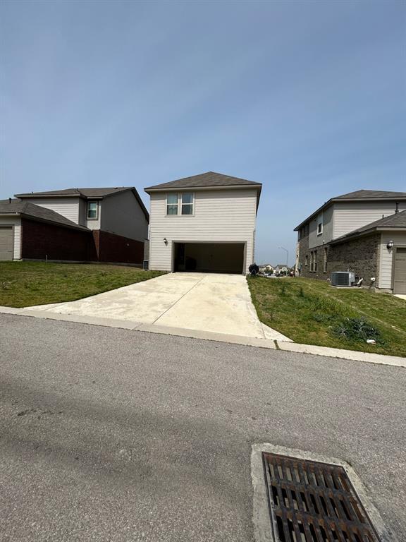 Building Photo - 2917 Harvester Ln