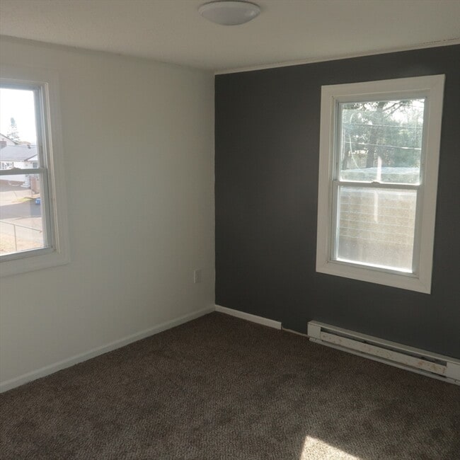 Building Photo - 54 Ballard St