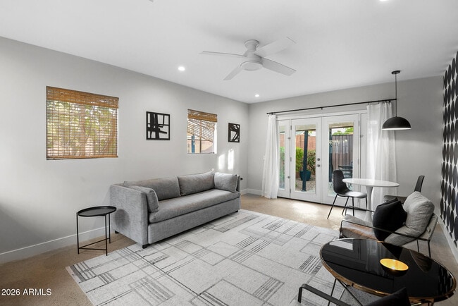 Building Photo - 7243 E Virginia Ave