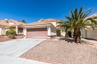Building Photo - Charming 3 bedroom, 2.5 bathroom home near Summerlin