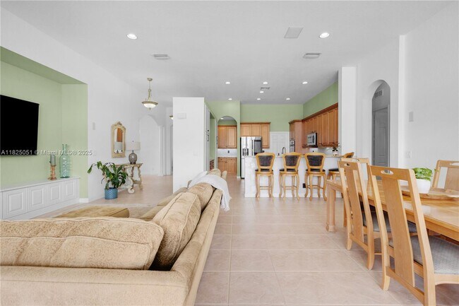Building Photo - 11624 Hibbs Grove Dr