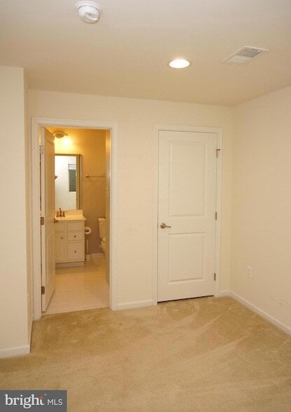 Building Photo - 4550 Tinder Box Circle Unit
