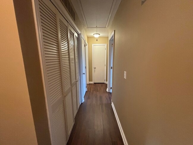 Building Photo - 1113 Glen Ct