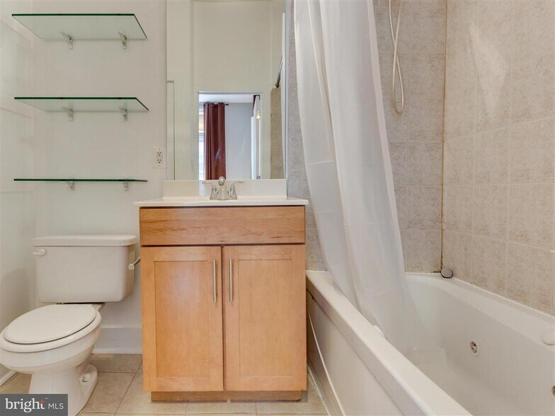 Building Photo - 500 M St NW