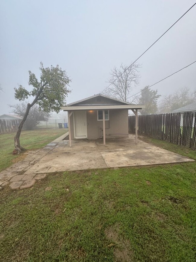 Building Photo - STOP BY, PEEK THROUGH THE WINDOWS AND EXPLORE THE AREA!