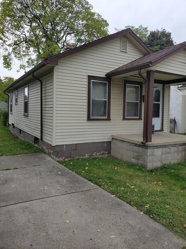 Building Photo - 3715 Annabelle St
