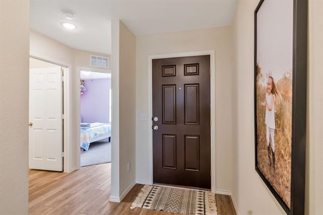 Building Photo - 1228 Viscount St