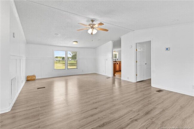 Building Photo - 4450 Zabell Dr