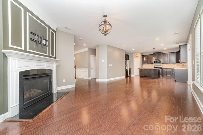 Building Photo - 3004 Fallondale Rd