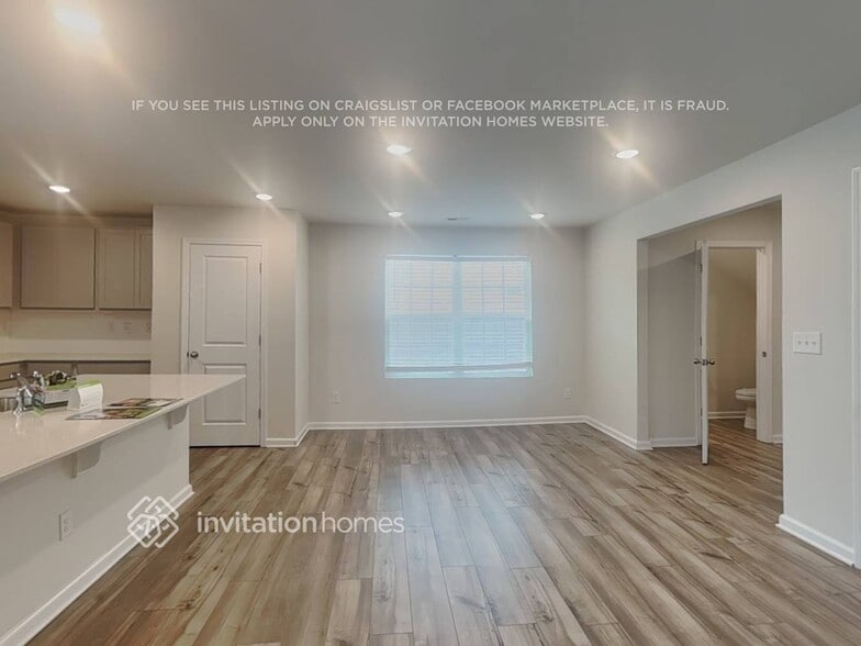 Building Photo - 6120 Foggy Btm Cir