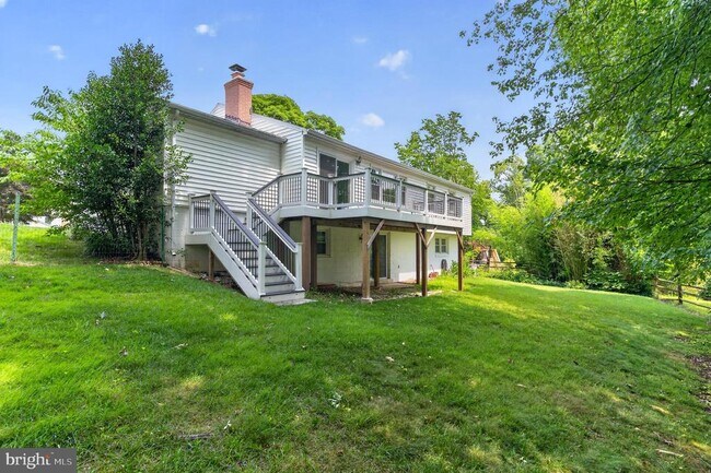 Building Photo - 8006 Lady Lewis Ct