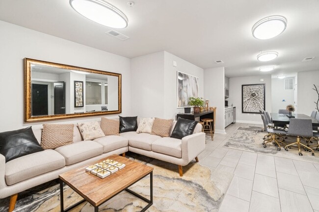 Building Photo - Experience refined living in this beautifu...