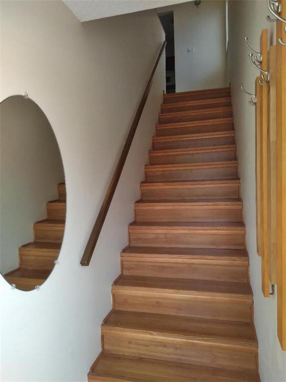 Building Photo - 115 Gardens Dr