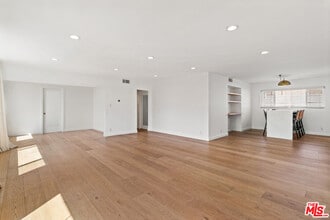 Building Photo - 1525 Hayworth Ave