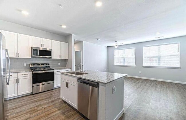 Building Photo - 295 Co Rd 138