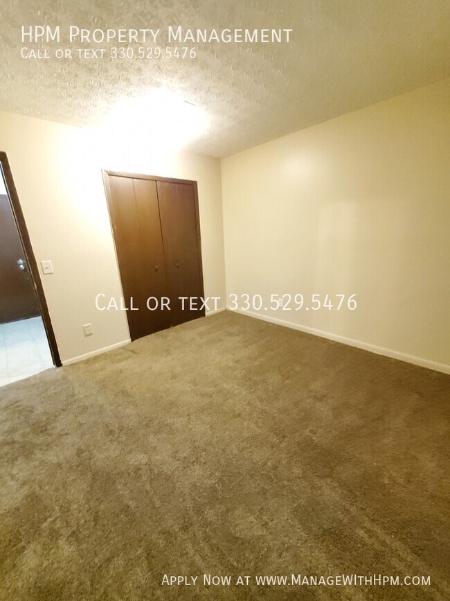 Building Photo - 417 Sherman St