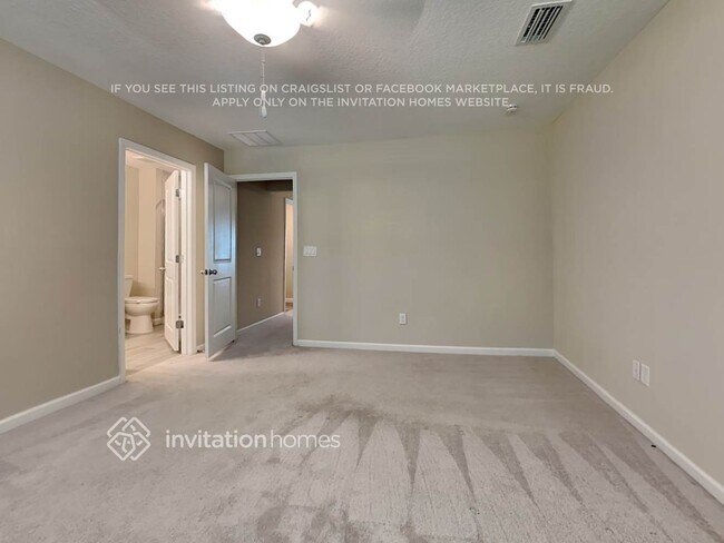 Building Photo - 13309 Shore Grass Dr