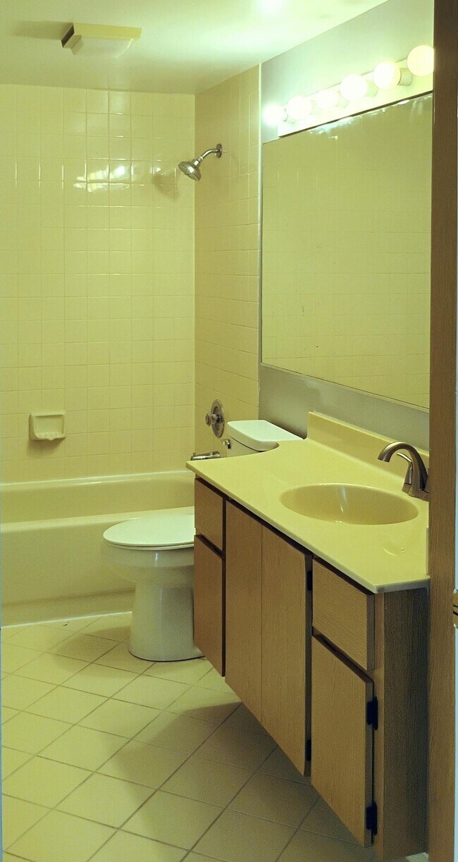 Building Photo - 6221 62nd Way