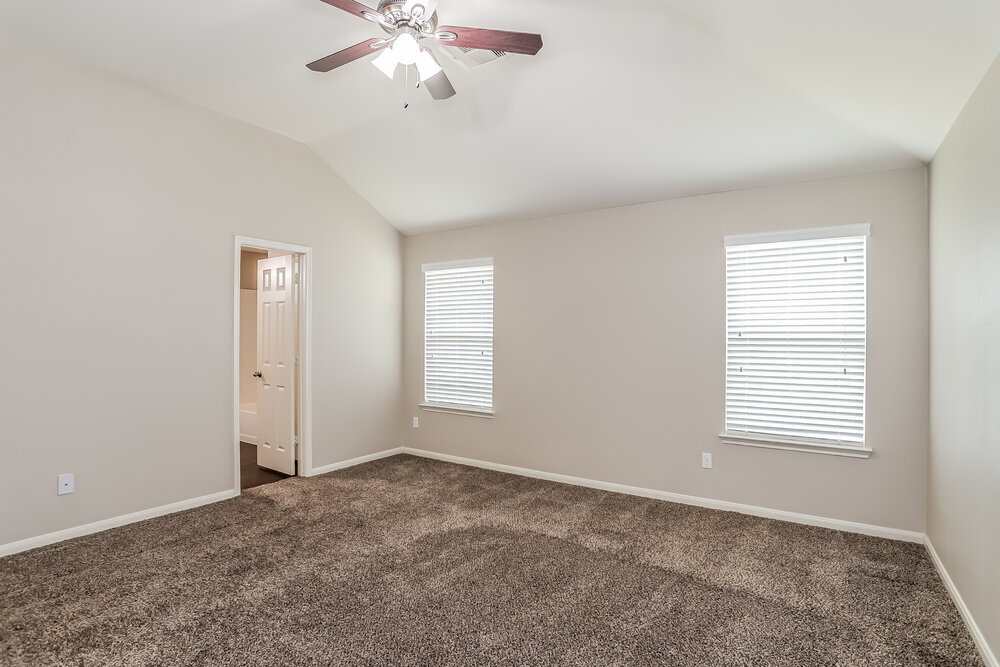 Building Photo - 21819 Octavia Way