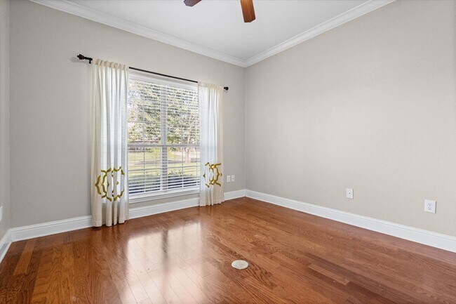 Building Photo - 23904 Tullamore Dr
