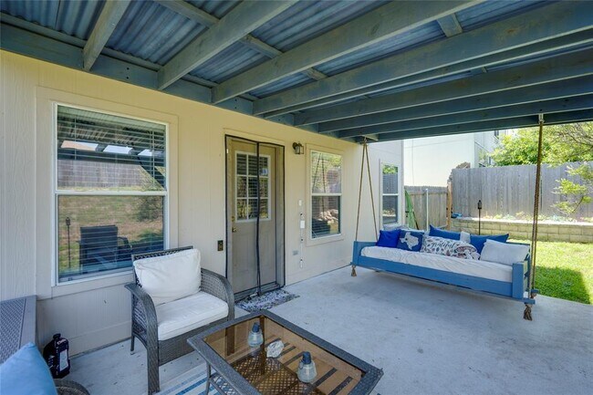 Building Photo - 148 Buttercup Way