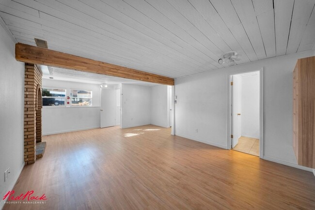 Building Photo - Warm, and Inviting Home in Cedar City!