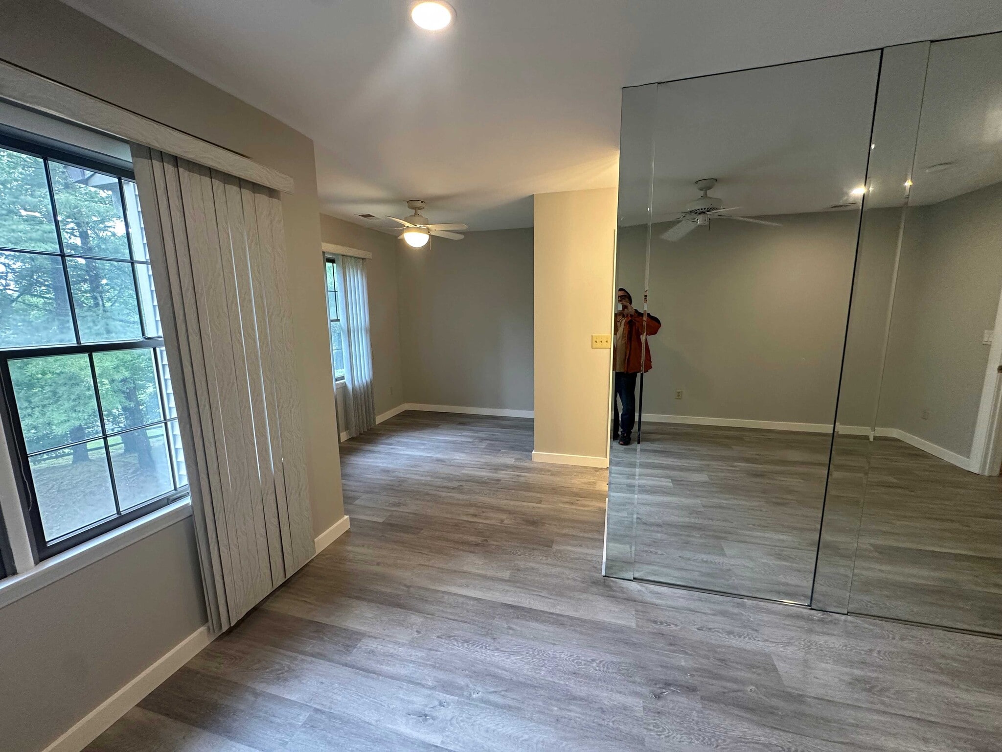 Building Photo - 8 Hialeah