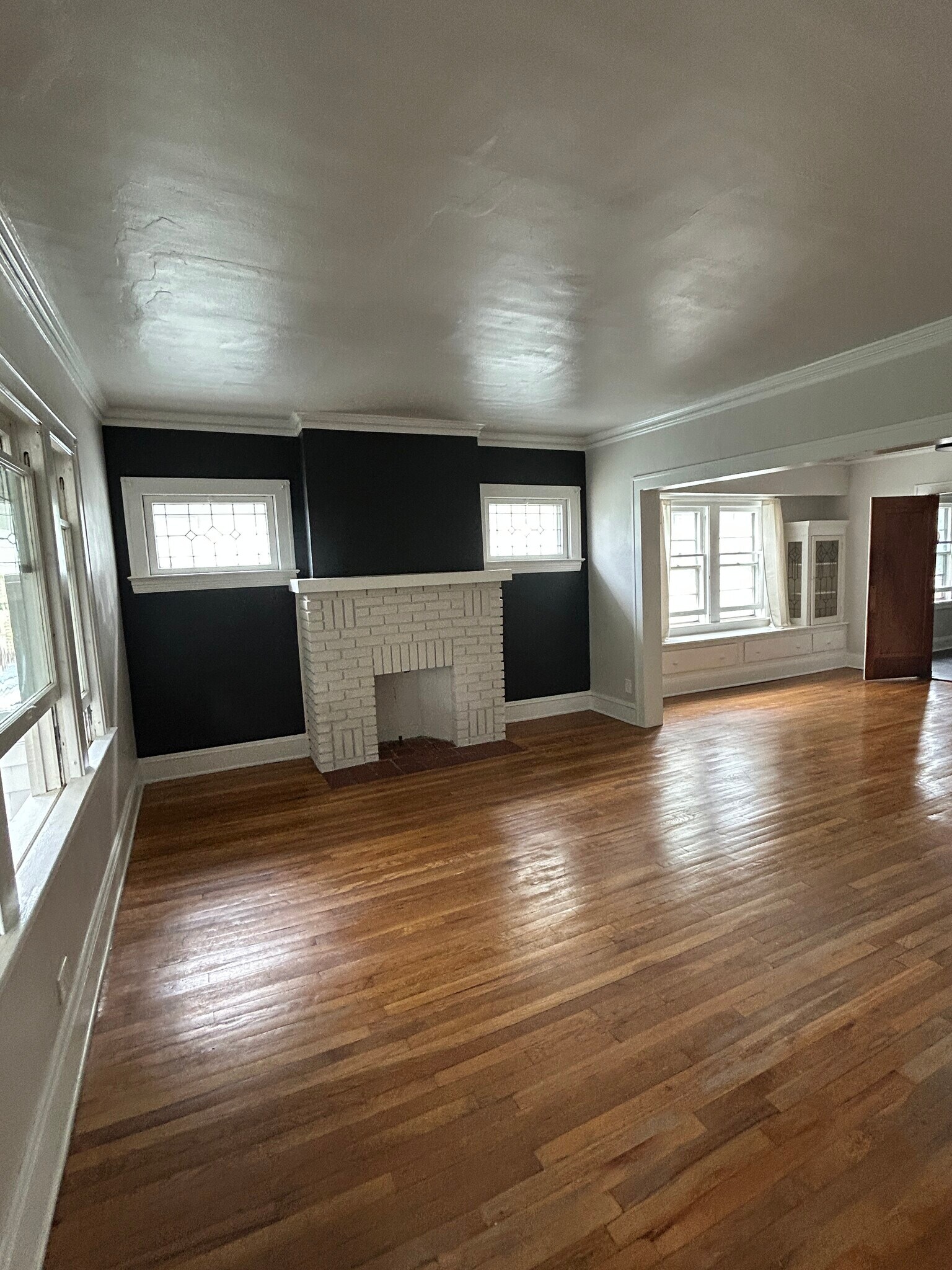 Building Photo - 12622 Mount Overlook Ave