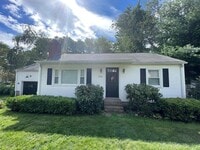 Building Photo - 370 Wallis Rd