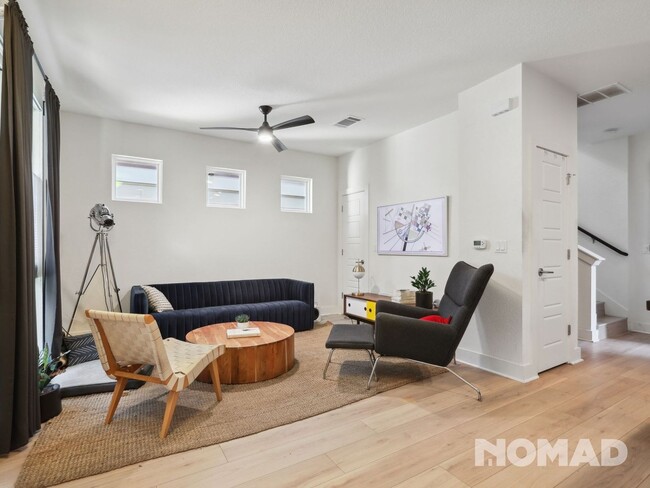 Building Photo - 2917 Bond Dr