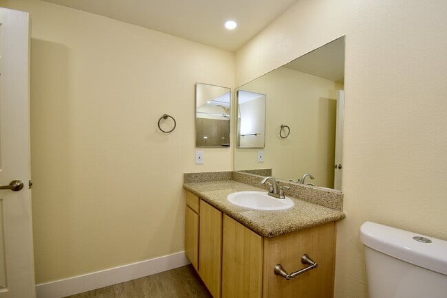 Building Photo - Charming Two-Bedroom Condo with Prime Location At Coronado Palms!