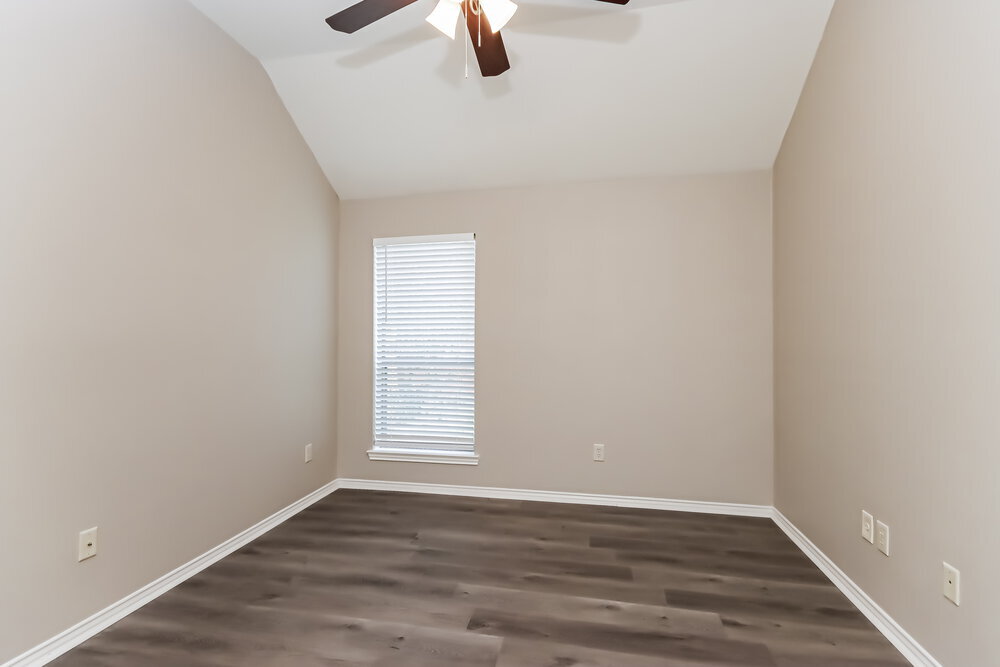 Building Photo - 13323 Lake Passage Ln