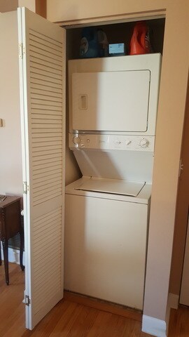 Building Photo - 5150 N Avers Ave