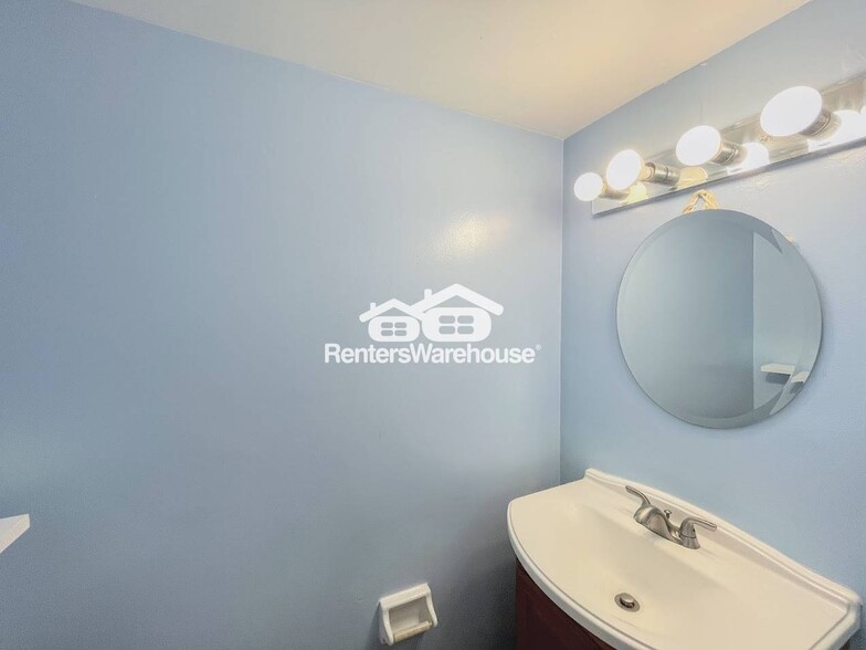 Building Photo - 5629 Banbury Ct