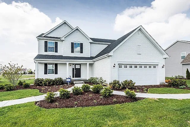 Primary Photo - 2111 Tremont Ave