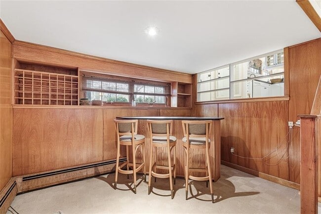 Building Photo - 14 Rip Van Winkle Cir