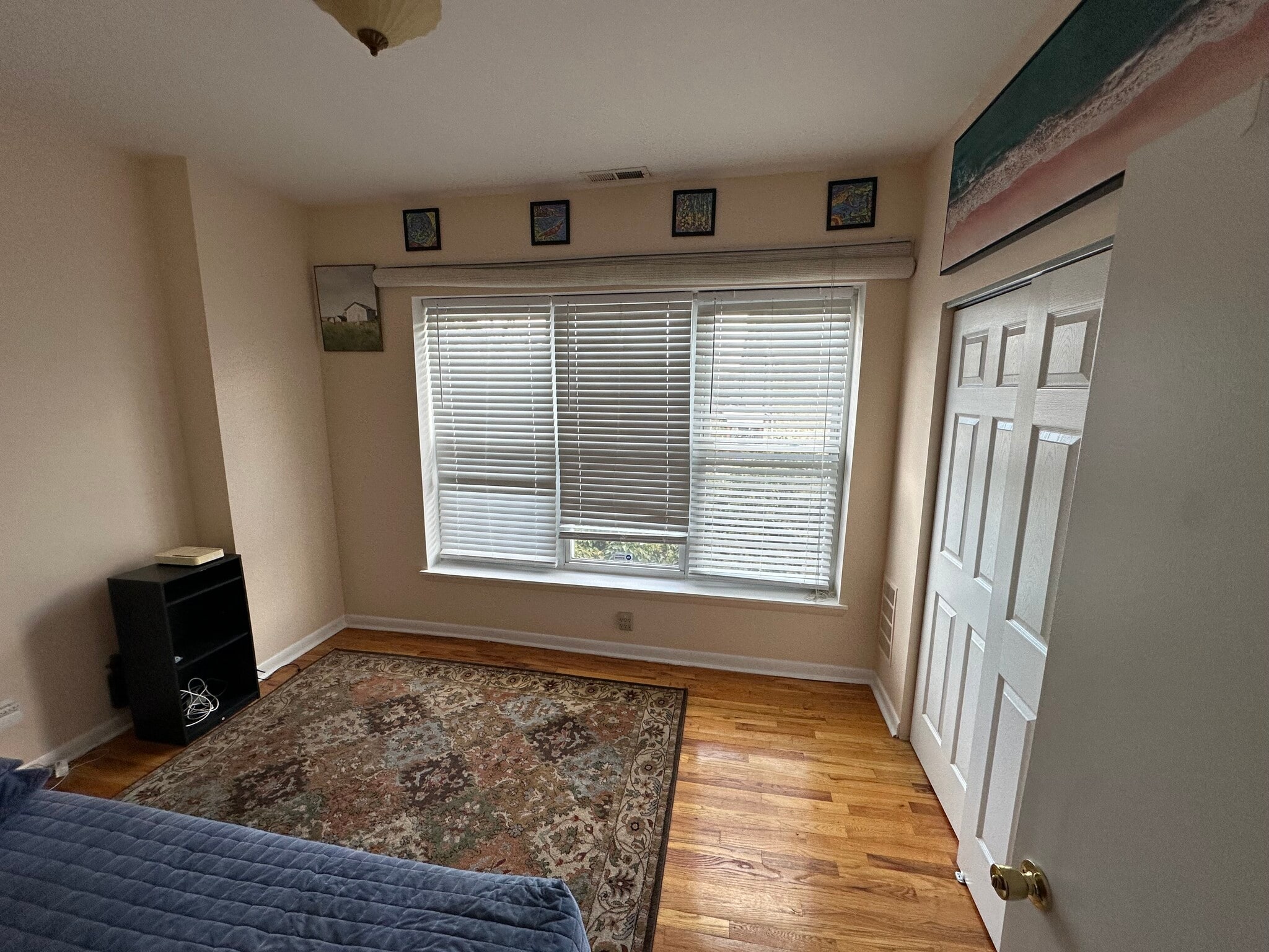 Building Photo - 540 S 48th St